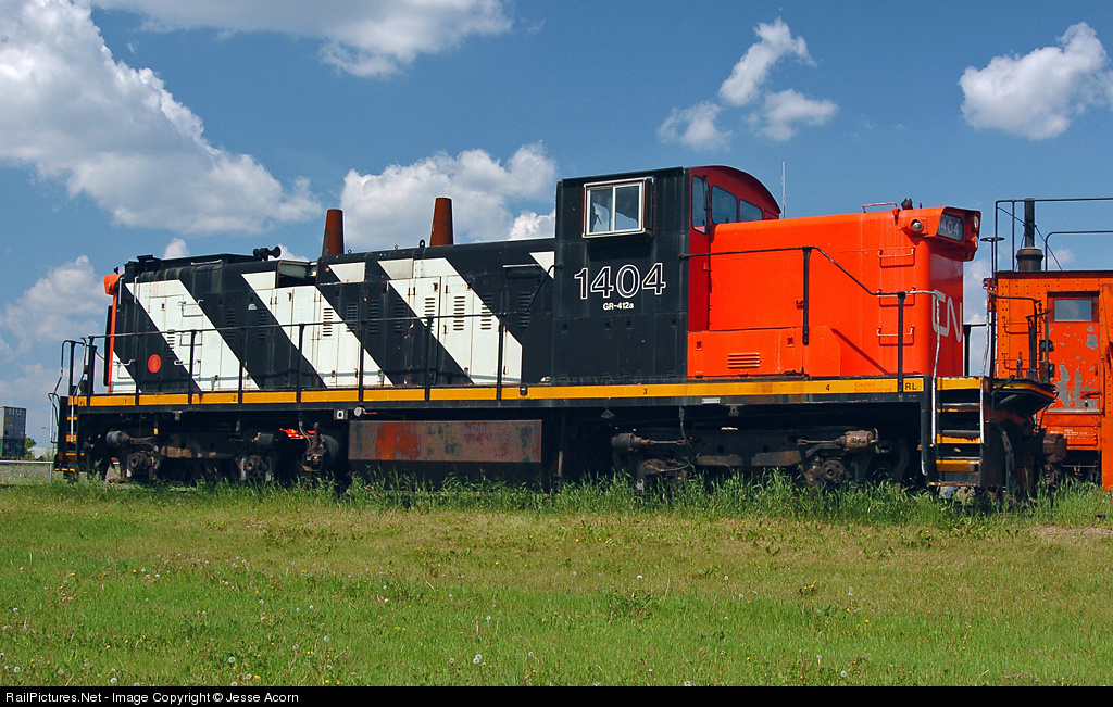 RailPictures.Net Photo: CN 1404 Canadian National Railway GMD GMD1u at  Wainwright, Alberta, Canada by Jesse Acorn