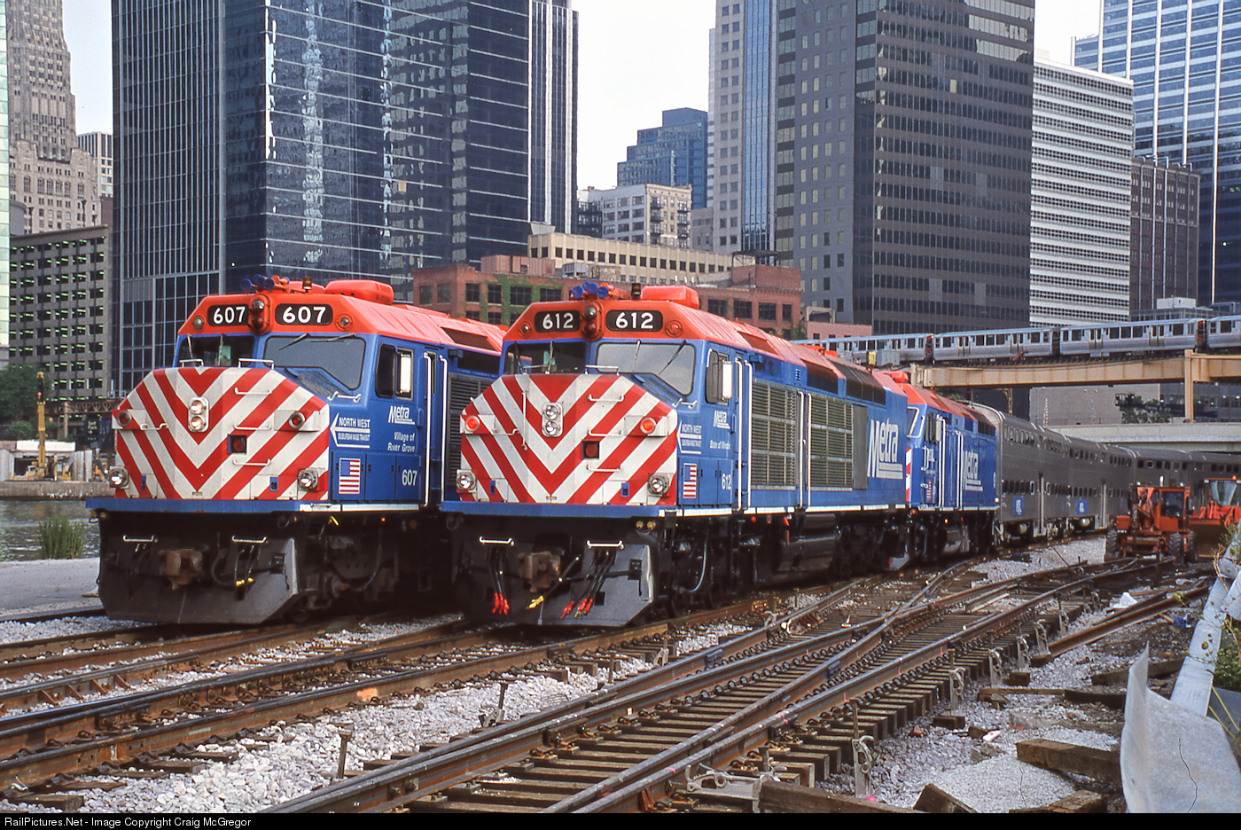 RailPictures.Net Photo: METX 612 Metra EMD F40C at Chicago, Illinois by  Craig McGregor